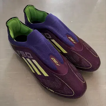 F50 축구화 스파이크 보라색/그린 끈 없음
