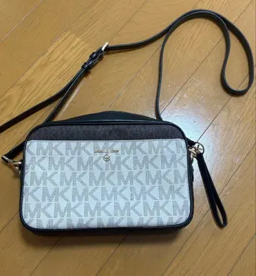 MICHAEL KORS 숄더백