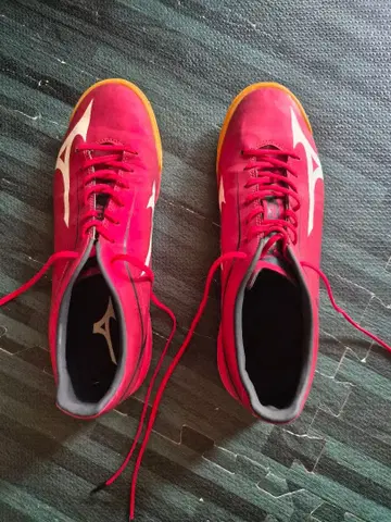 Mizuno 풋살화 레드