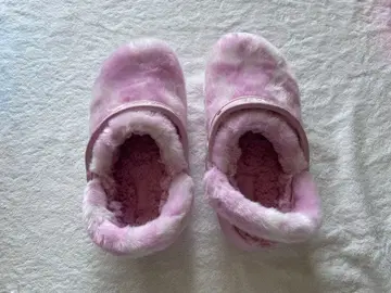 Crocs Mammoth Clog Pink Faux Fur