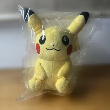 피카츄 봉제 인형 새상품