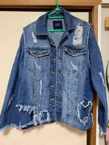 Zara Denim 데미지 스타일 데님 자켓 남녀 공용