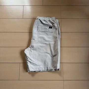 DOCKERS khakis