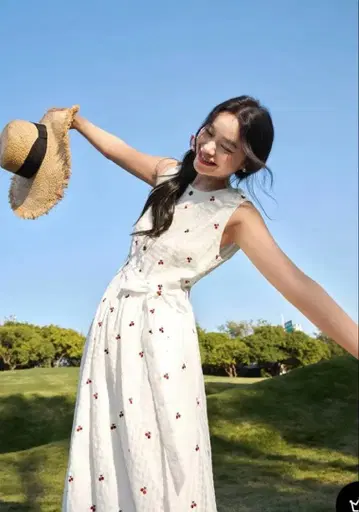KUOSE 체리 아플리케 썸머 드레스