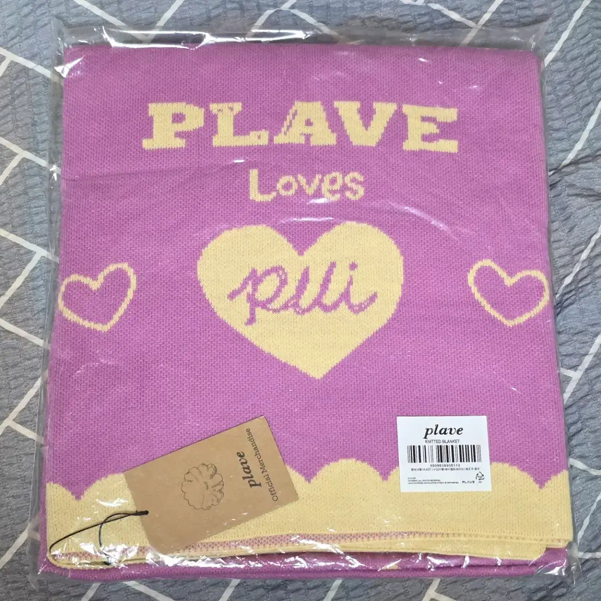 Shop 플레이브노아담요 on Bunjang Global Site - No more Korean account!