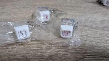 러브이즈 키캡 키링