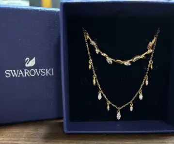 스와로브스키 SWAROVSKI mayfly 메이플라이 목걸이 새상품급