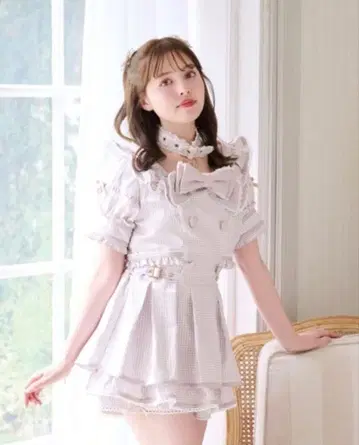 리즈리사 초커 트렌치 라이크 셋업 화이트 핑크