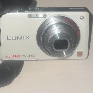파나소닉 루믹스 DMC-FX700 화이트 디카 | 브랜드 중고거래 플랫폼
