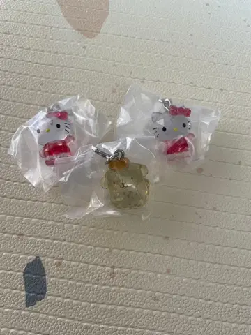 크리스탈 메지루시 액세서리 산리오 키티 폼폼푸딩