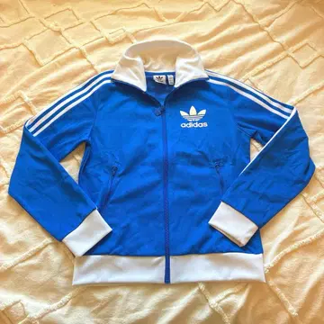 (20일까지 한정 가격 인하) adidas CLASSIC 저지