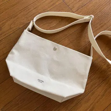 오르치발 숄더백 화이트 새상품급 단톤 비샵