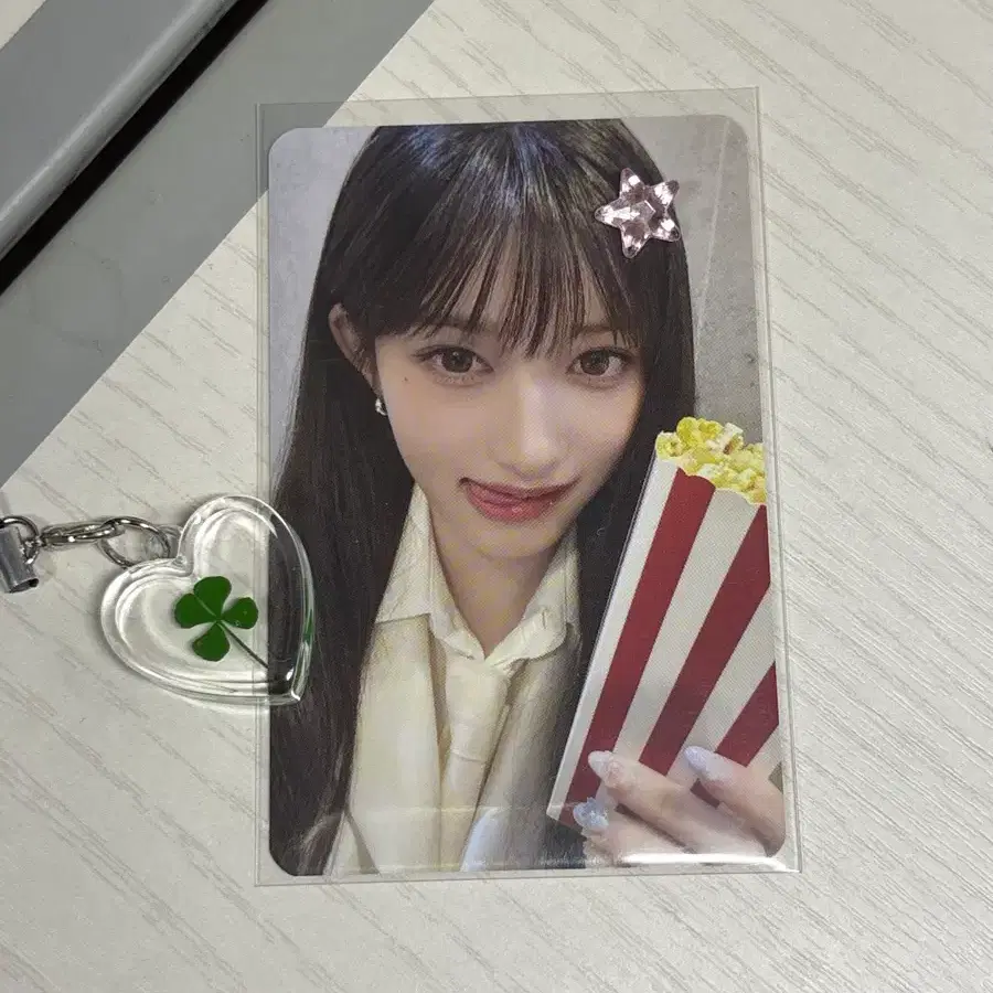 ive leeseo empathy (LOVED.ver) photocard wts. | Bunjang Global