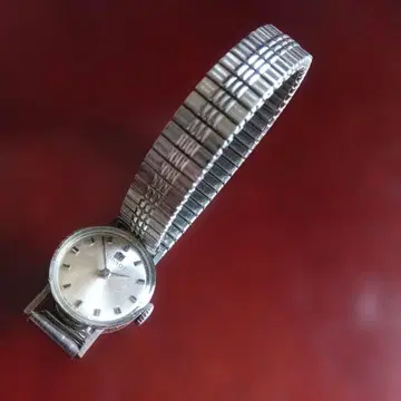 TISSOT 수동 와인딩 swiss