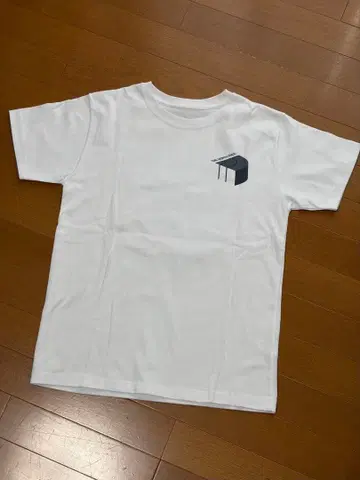 THE NORTH FACE 반팔 티셔츠 화이트
