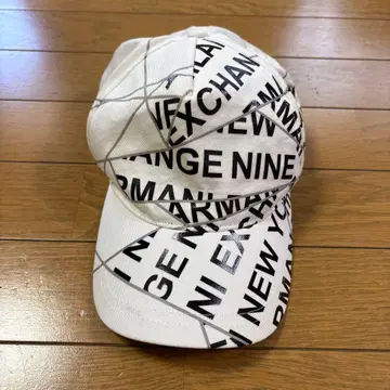 Armani Exchange 로고 캡 화이트