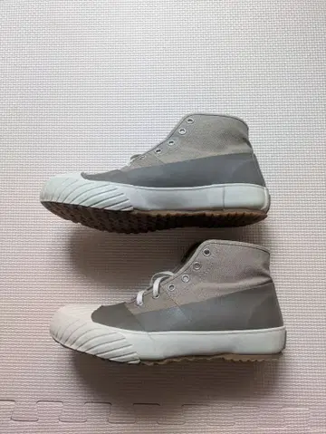 문스타 레인 스니커즈