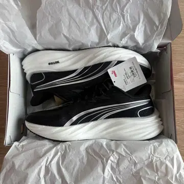 새상품 PUMA 푸마 베로시티 나이트로 4 28cm