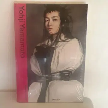 요지 야마모토 TASCHEN 요지 야마모토 외국도서 잡지 가르송