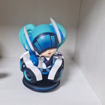 Lol フィギュア ソナ 色彩豊かなグラデーションが美しい ソナ 1 7