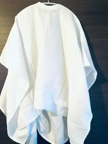 HYKE 하이크 린넨 판초 미사용 새상품 화이트 백리본