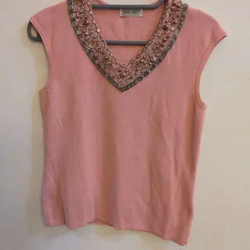 VIVIEN SPORTS 비즈 장식 슬리브리스 M size