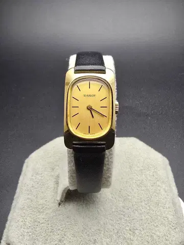 앤티크 수동 와인딩 티쏘 TISSOT 골드 가동 기계식