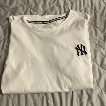 [ 귀중 ] MLB 뉴욕 양키스 T셔츠 화이트