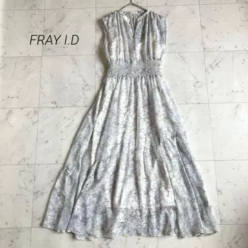 [ 새상품급 ] FRAY I.D 프레이 아이디 라인 아트 셔링 원피스