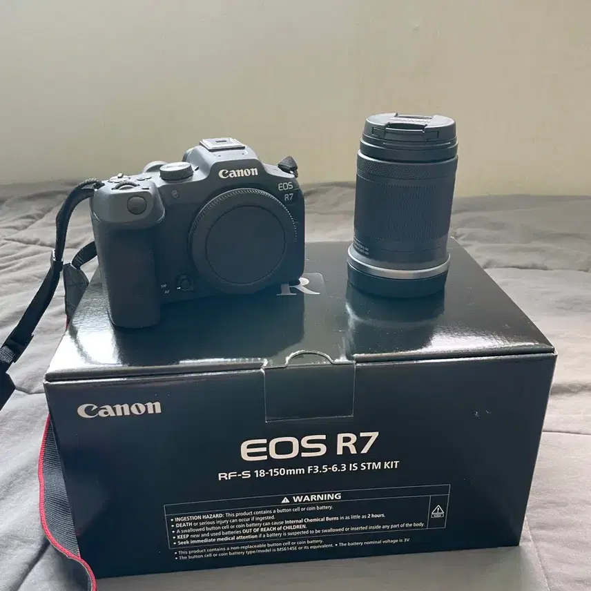 캐논 R7 (18-150 kit)