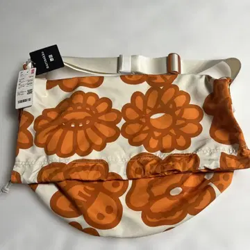 새상품 UNIQLO x Marimekko 드로우 스트링 백