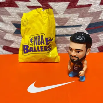 말레이 NBA 피규어