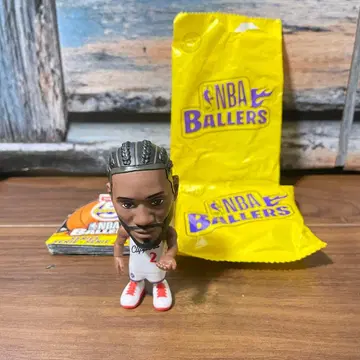 카와이 레너드 NBA 피규어