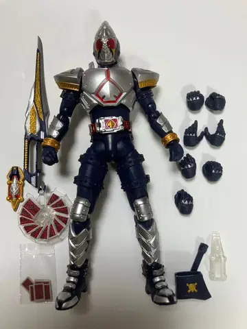 [새상품급] S.H.Figuarts 가면라이더 블레이드
