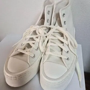 한국 CONVERSE ALL STAR 통굽 하이컷 화이트