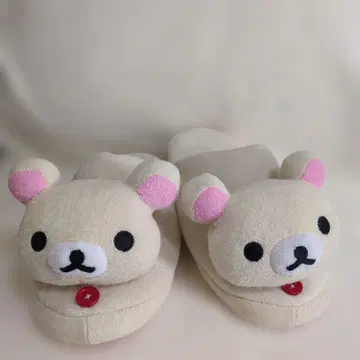 초레어 코리락쿠마 파일 슬리퍼 룸슈즈 레트로