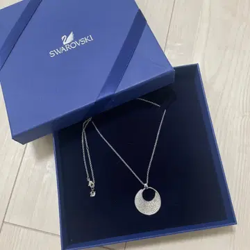 SWAROVSKI 목걸이 서클 모티브 크리스탈 실버