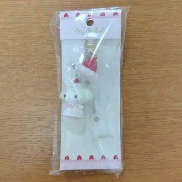 마이멜로디 딸기 휘핑 케이크 키링