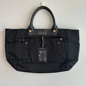 MARC BY MARC JACOBS 블랙 토트백