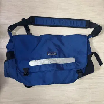 Patagonia 메신저백 파랑 하프마스