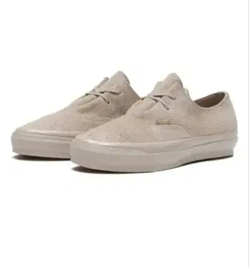 PREMIUM AUTHENTIC EASE VN000EHF7D6