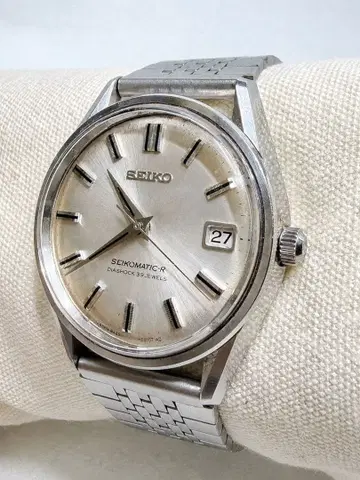 [ 레어 ] SEIKO 세이코매틱 R 8325-8000 빈티지 손목시계