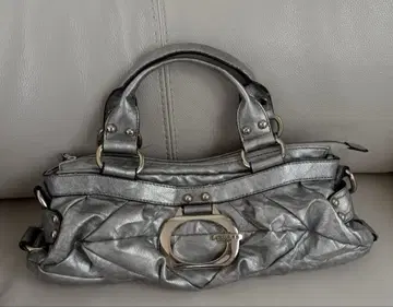 GUESS vintage leather bag silver y2k 00s