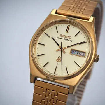 370 작동 SEIKO 시계 남성용 킹쿼츠 골드 데이데이트