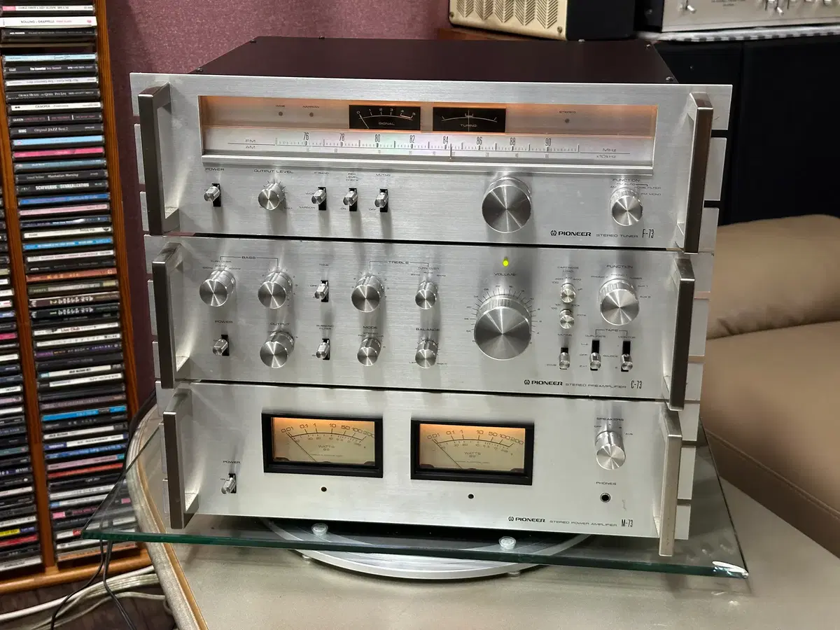 □□Pioneer F-73/C-73 AM/FMステレオチューナー プリアンプ セット 