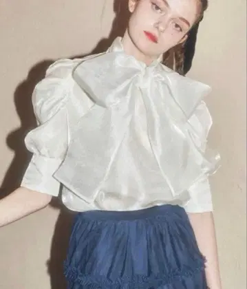 Lovilyn 샤베트 컬러 라메 빅 리본 블라우스