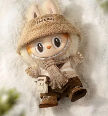 POP MART LABUBU DRESS BE LATTE 봉제 인형