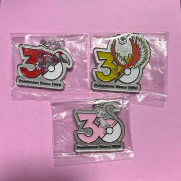 포켓몬 30주년 메탈 참 마스코트 뮤우 칠색조 그란돈