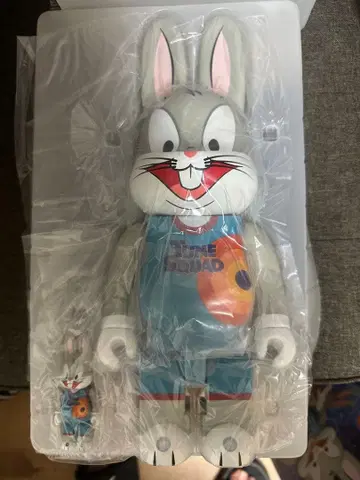 BE@RBRICK 벅스 버니 100% & 400%