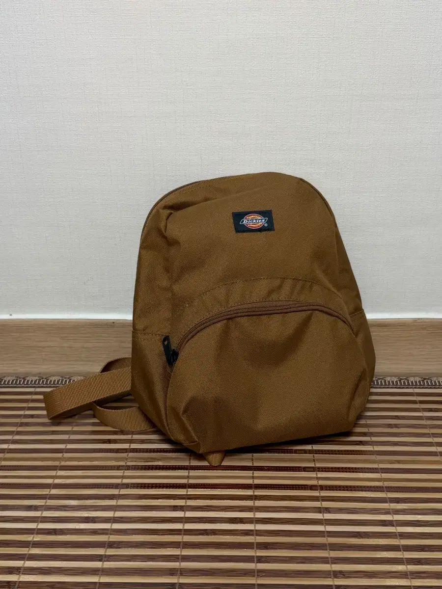 fake lululemon fanny pack Lululemon Everywhere Belt Bag ORIGINAL vs UPDATED Comparison